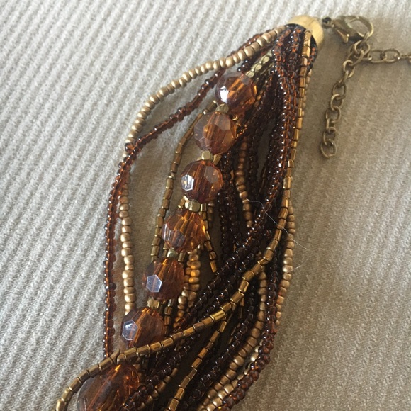 Multi strained brown choker necklace - Picture 3 of 3